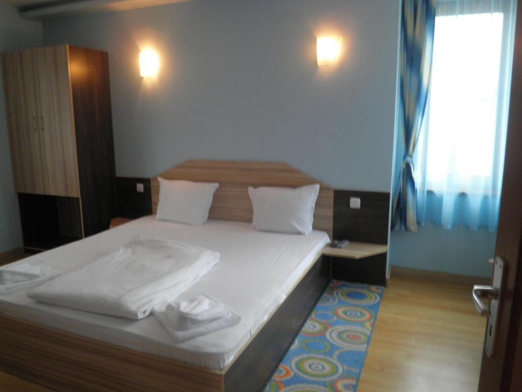 Complex Diana Hotel Cherven  Room photo